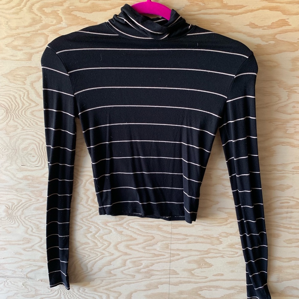 Black & Cream stripped long sleeve